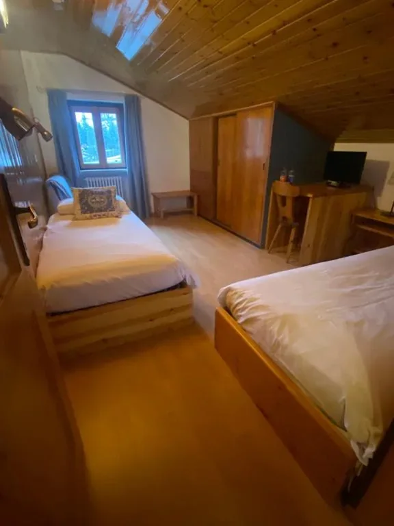 2 Interconnecting Double Rooms — Hotel Col Serena
