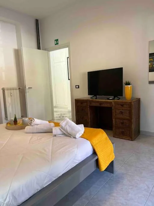 3 FERMATE DAL COLOSSEO – Casa Vacanze Elena – 50 m da METRO GARBATELLA — foto 7