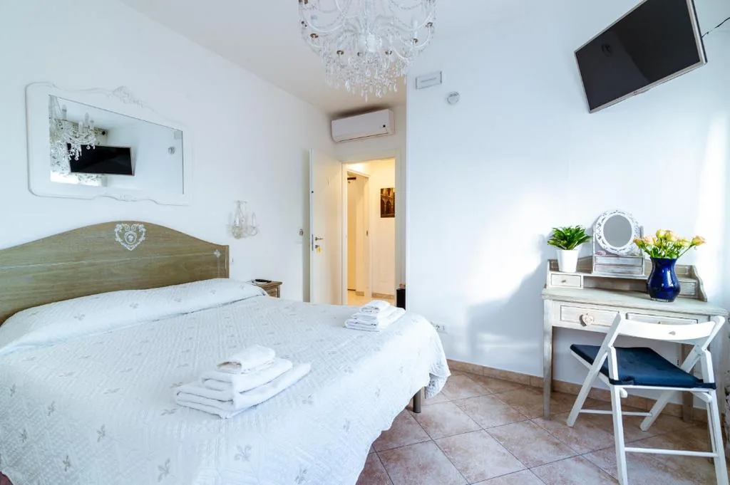 “6 in centro” guest house