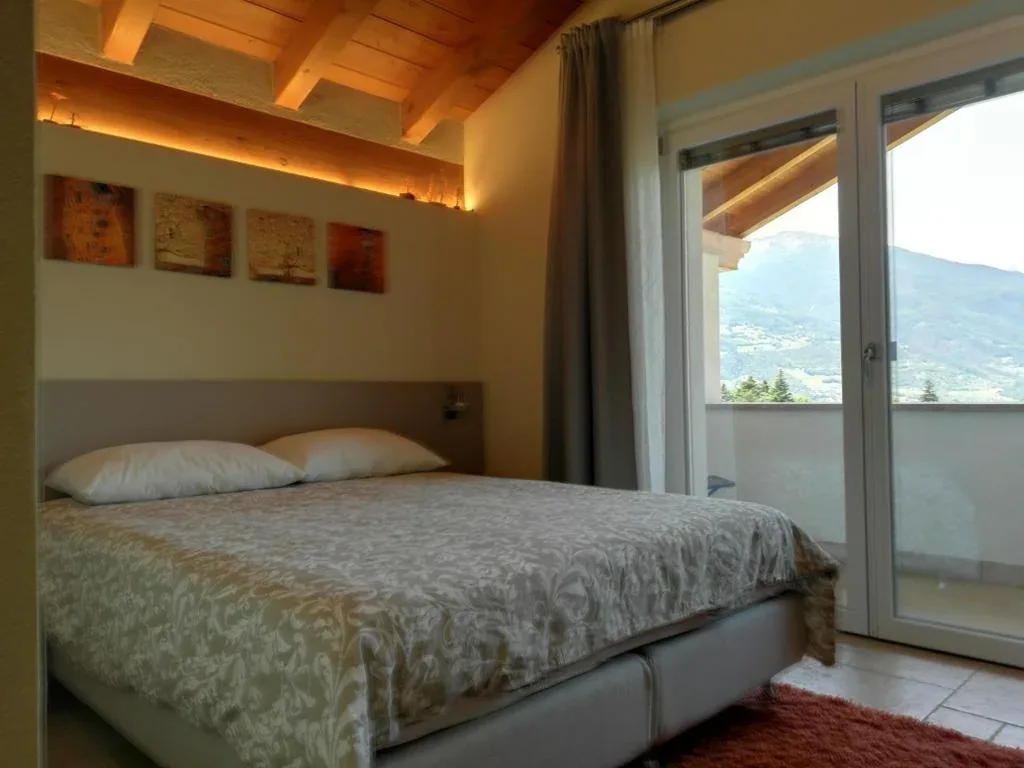 A&G Apartment Aosta – Elegante Casa 100 mq su due piani con Wi-Fi-giardino-parcheggio — foto 7