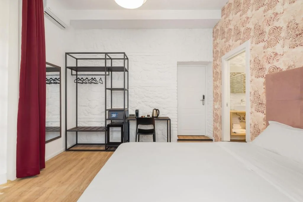 Adelante rooms Piazza Bologna