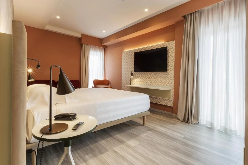 Adesso Hotel — foto 4