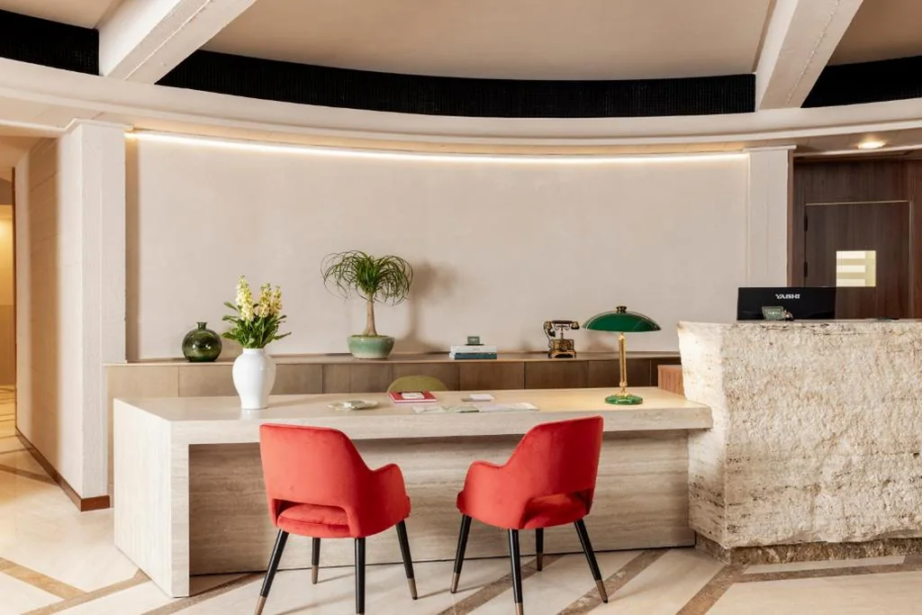 Adoro Hotel — foto 8
