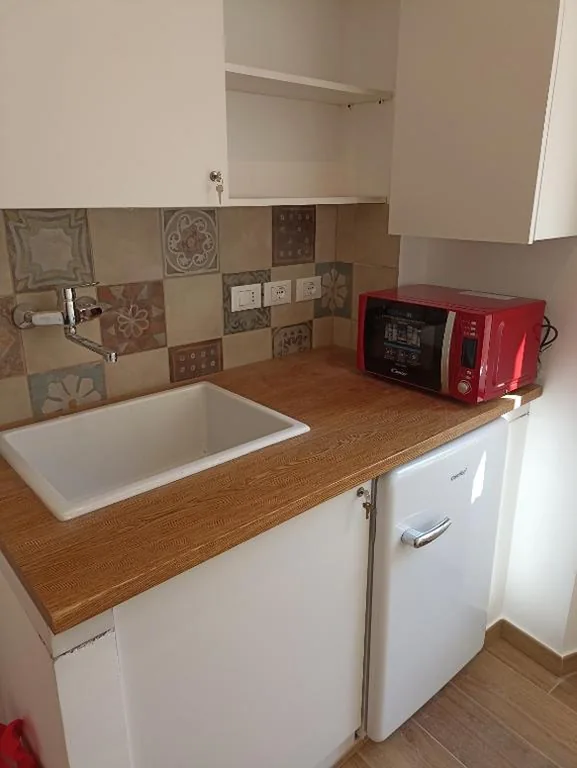 Al Porto 61 – Rooms for Rent — foto 8