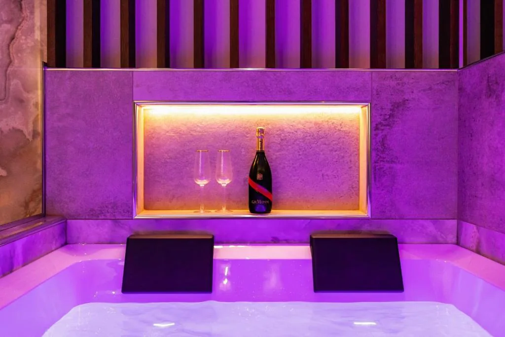 AlbaDea Déco&Jacuzzi — foto 4