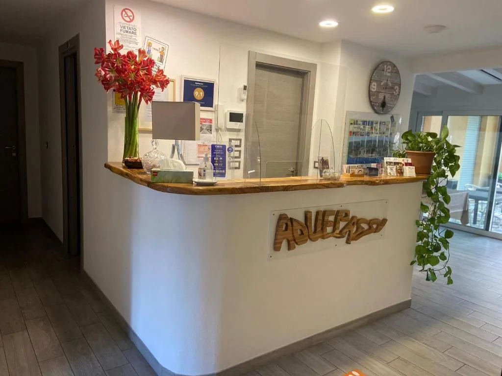 Albergo Aduepassi & Servizio Bike Room