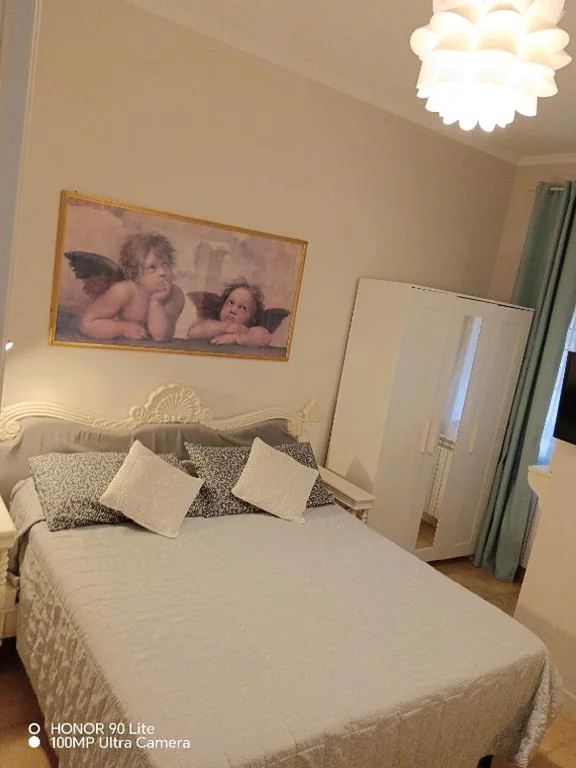 Alfieri home holiday