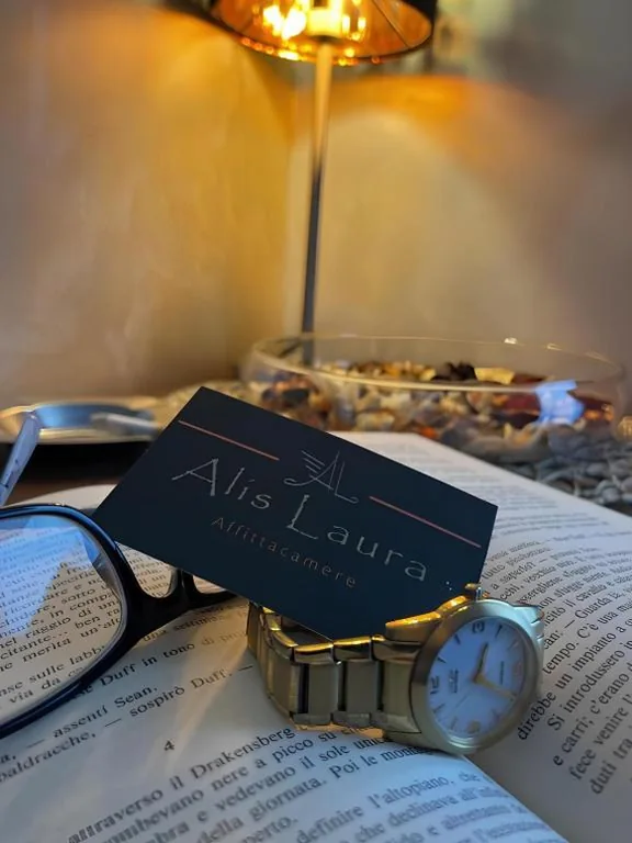 Alis Laura Guest House – 10 mins to Colosseum, Modern & Near Metro — foto 5