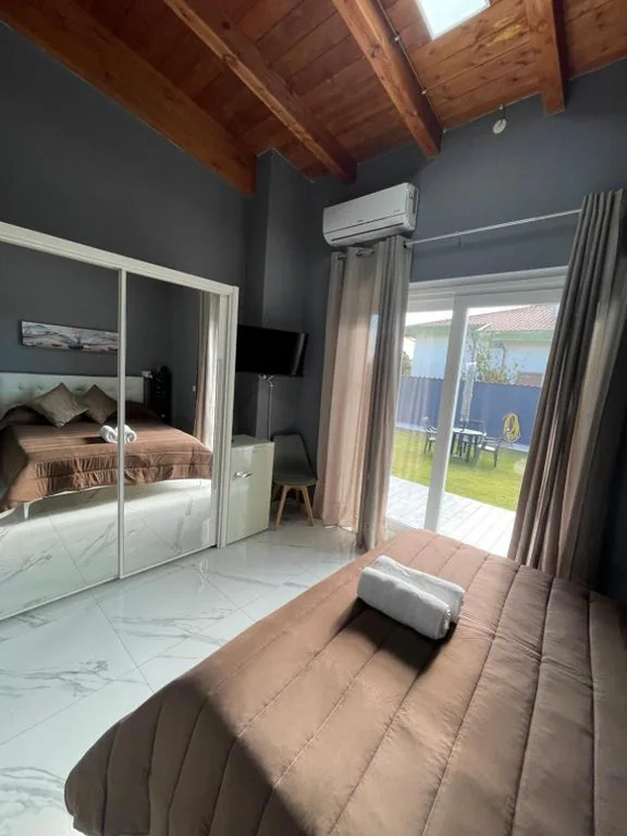 Alma Suite Bed and Breakfast