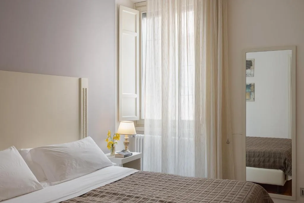 Altarocca Embassy Rome