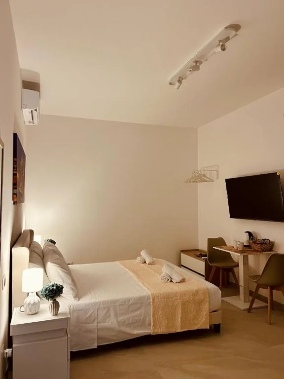 Amor home guest house -200 m dalla metro A Subaugusta