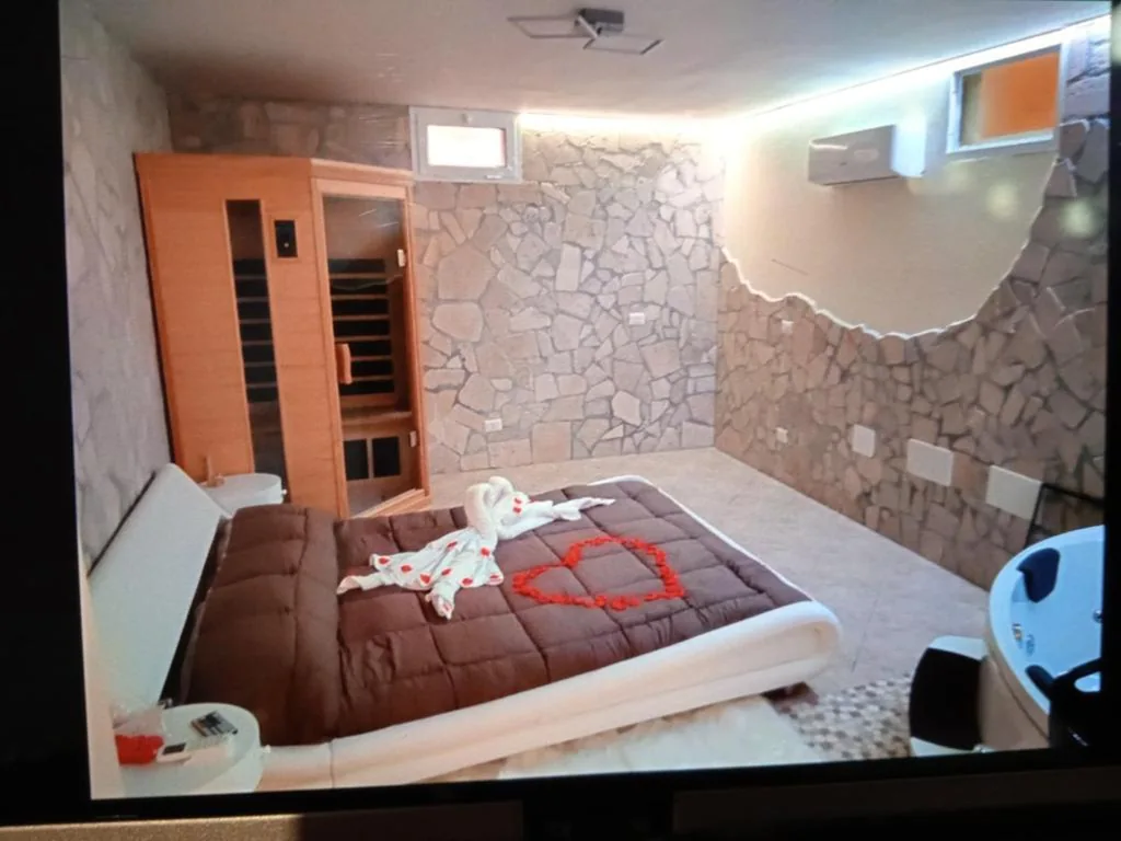 Amos Port-Suite — foto 3