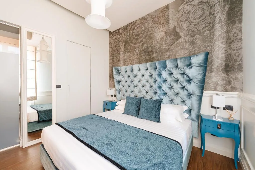 Large Deluxe Double/Twin Room — DC Collection Spagna