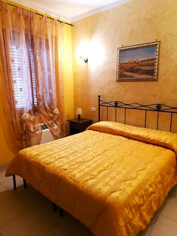 Ampia Camera Matrimoniale — Bed And Breakfast Camere Primavera