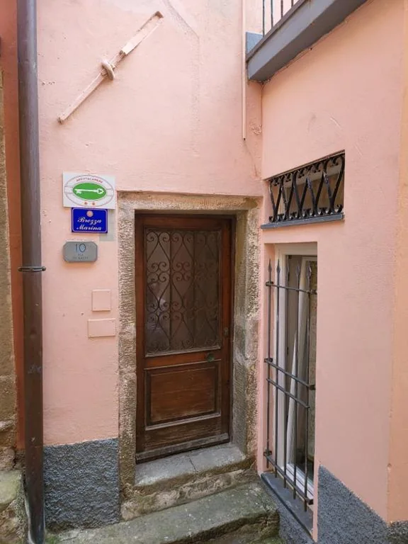 Large Double Room — Brezza Marina
