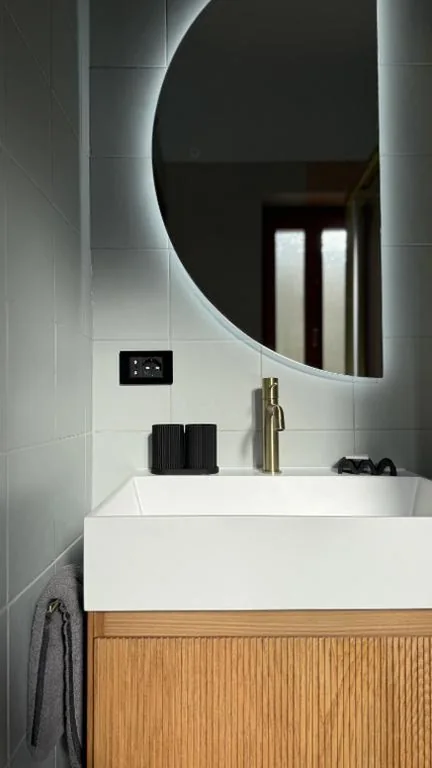 Large Double Room — Casa Alba Blu