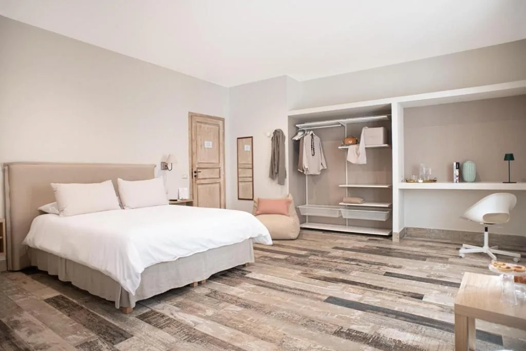 Large Double Room — d’AntoMa – Guest House