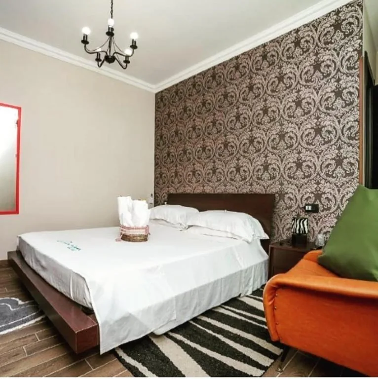 Large Double/Twin Room — CLARISSABEB