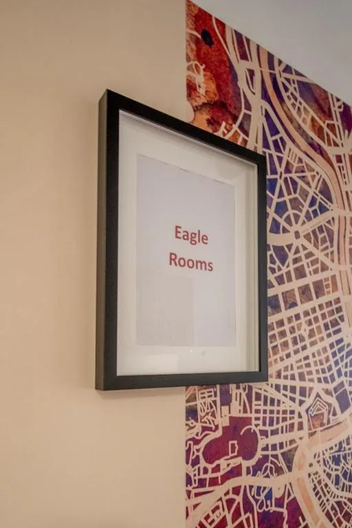 Large Double Room — Eagle Rooms