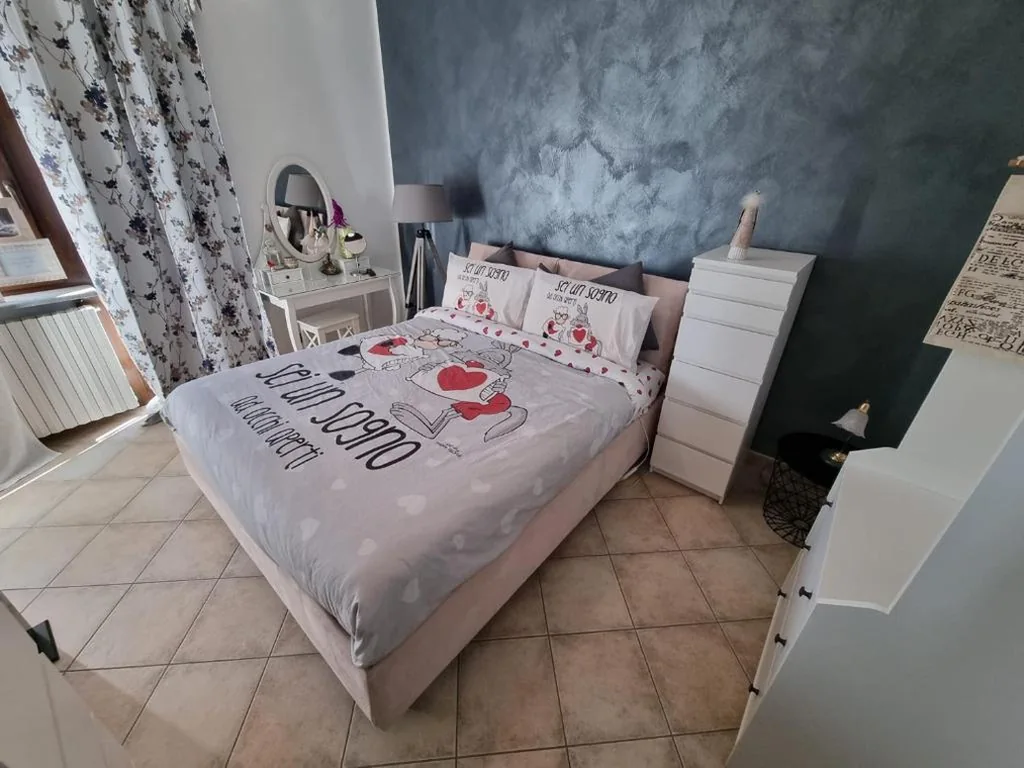 Spacious Double Room — Elisabeth House
