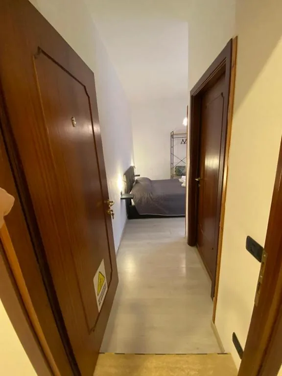 Ampia Camera Matrimoniale — Floreo Guest House