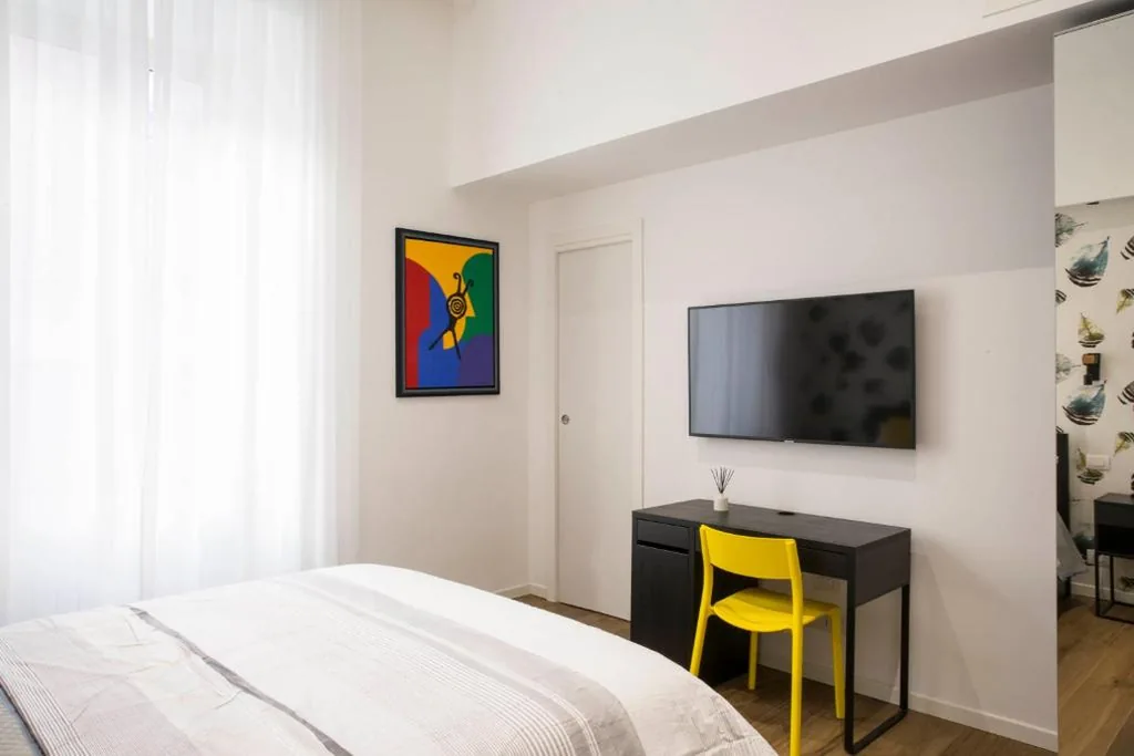 Large Double Room — Four Elements