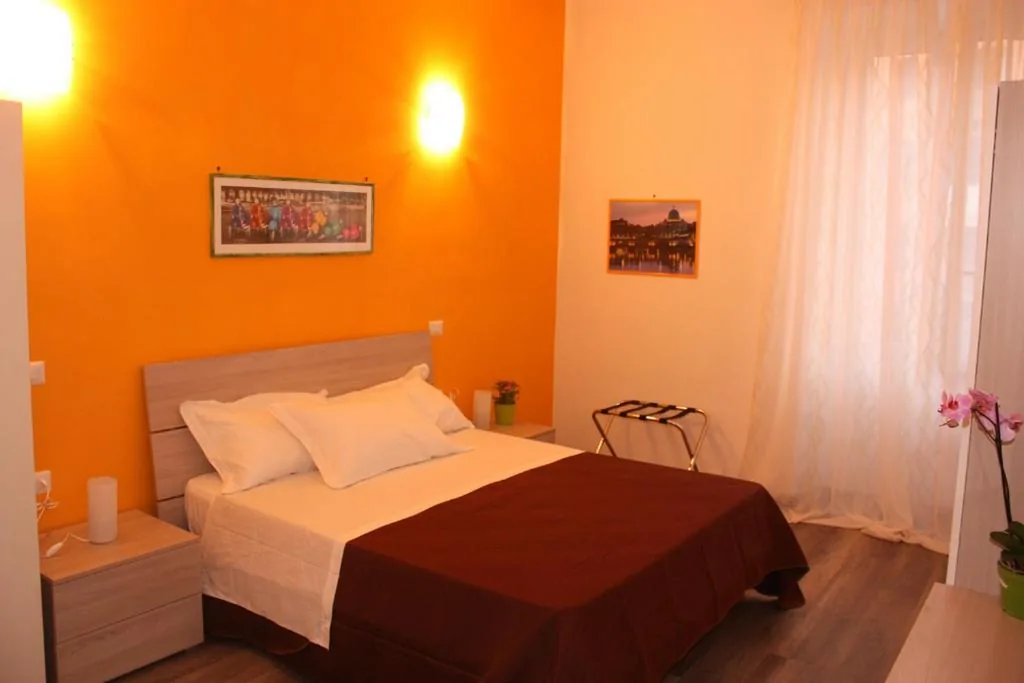 Ampia Camera Matrimoniale — Holidays in Rome – Guesthouse