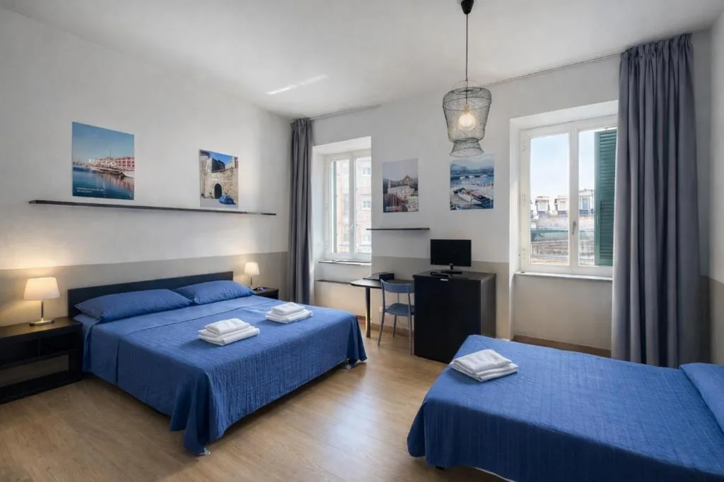 Ampia Camera Matrimoniale — Hotel Britannia