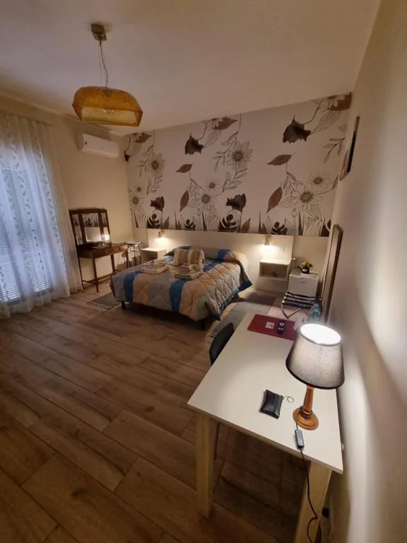 Ampia Camera Matrimoniale — Il Casale nel Parco Guesthouse
