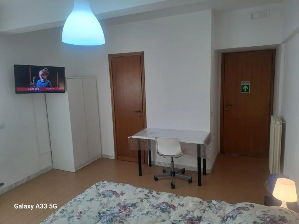 Ampia Camera Matrimoniale — La Suite Sinatra
