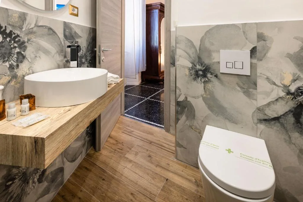 Large Double Room — Le Stanze del Principe