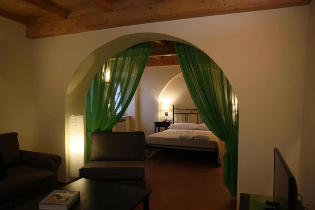 Large Double Room — Locanda Il Monastero