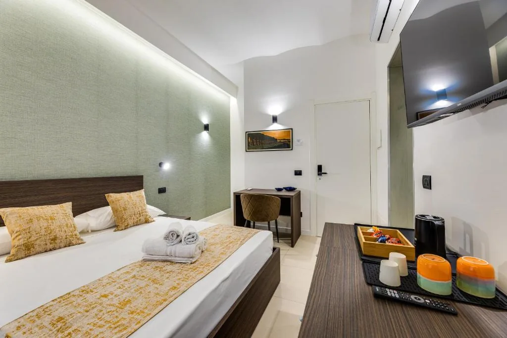 Large Double Room — Romana Experience