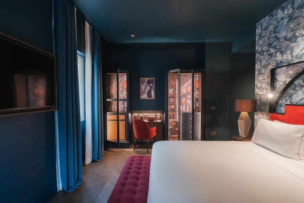 Ampia Camera Matrimoniale — The Goethe Hotel – Small Luxury Hotels of the World