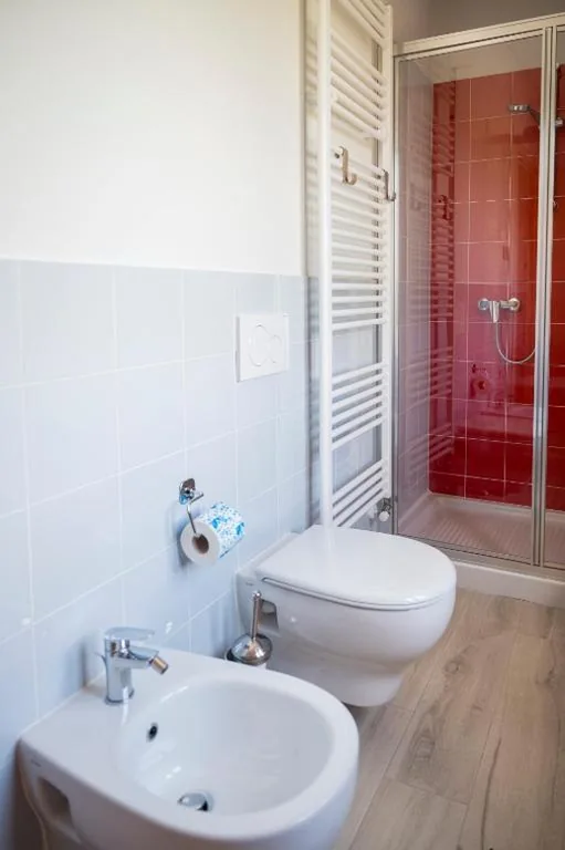 Large Double Room — Vino e Turismo