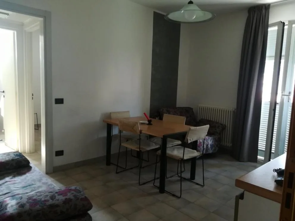 Ampio Appartamento con 1 Camera da Letto (4 Adulti + 1 Bambino) — Residence Villa Carmen fronte mare a 50 mt