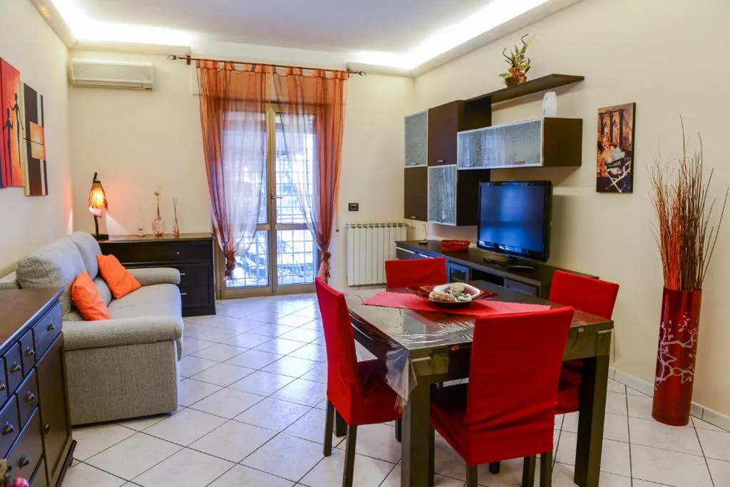 Anagnina Home