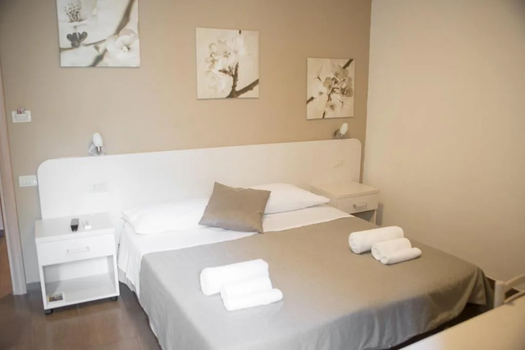 Anna Guest House