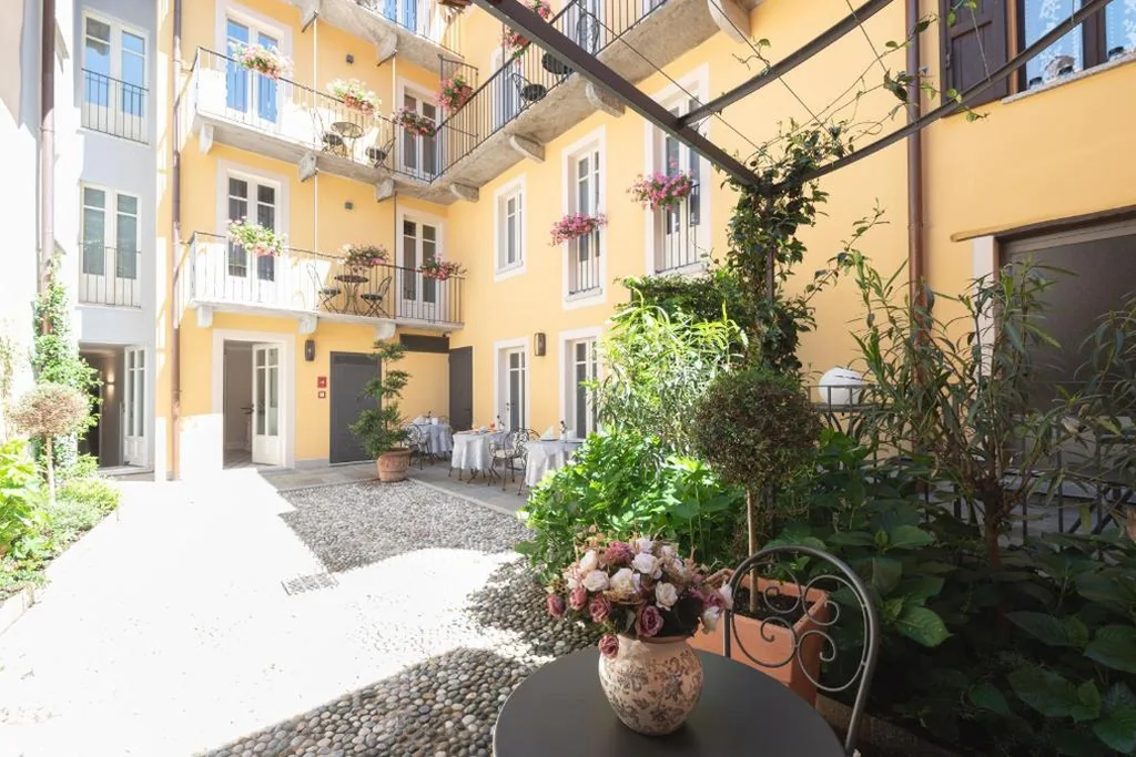 Antico Borgo B&B nel centro storico di Cannobio