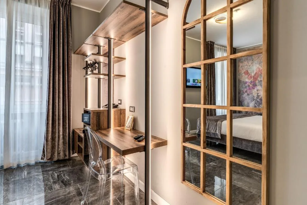 Apollo Boutique Hotel