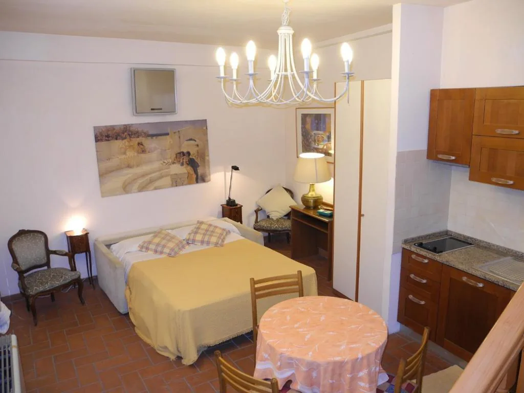 Two-Level Apartment — Hotel Corona