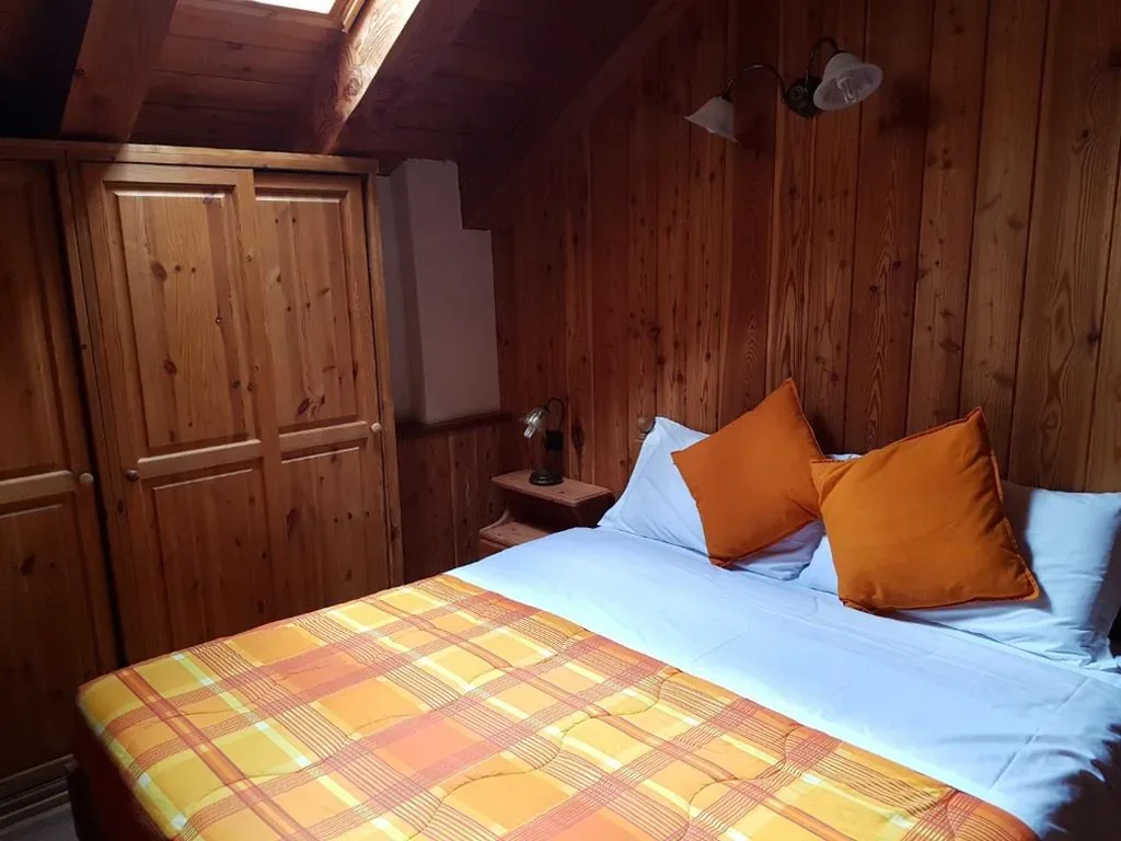 Two-Level Apartment — Le Nid de l’Aigle