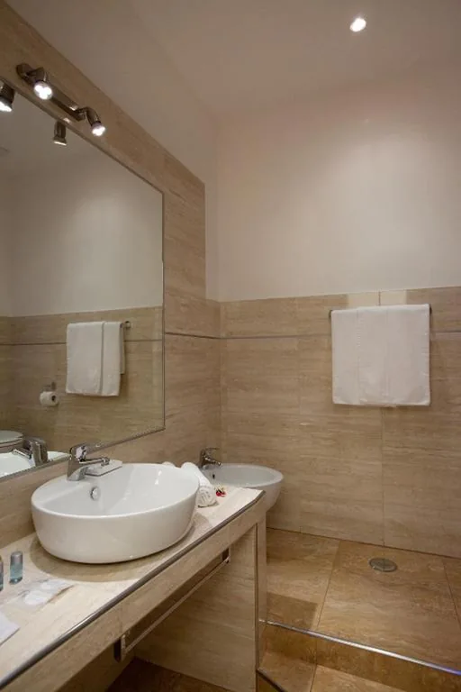 Two-Level Apartment — Town House Fontana Di Trevi