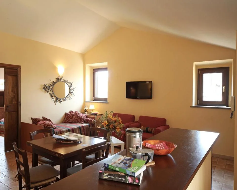 Appartamento con 1 Camera da Letto (3 Adulti) - Edificio Separato — Boutique Hotel Campo de’ Fiori
