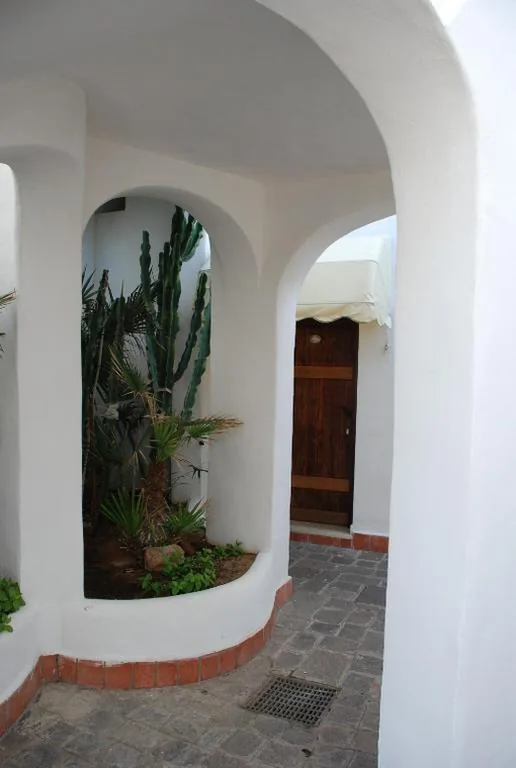 One-Bedroom Apartment (5 Adults) — Casa Vacanze Elianto