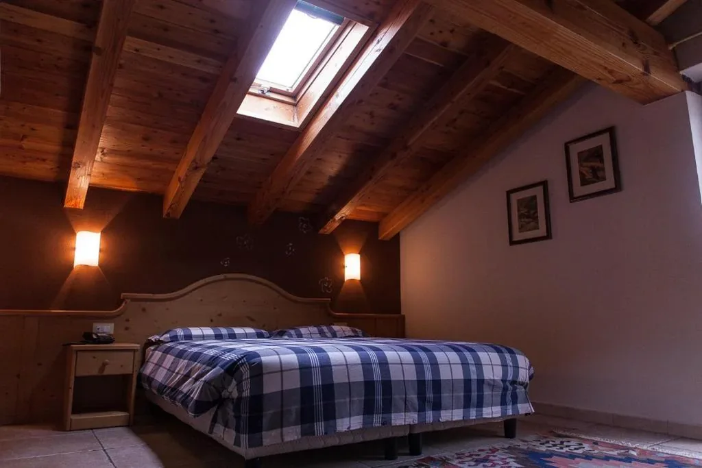 One-Bedroom Apartment (5 Adults) — Residence Les Fleurs