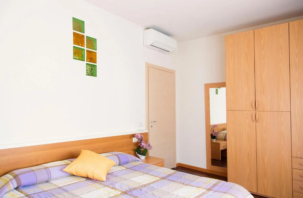 Appartamento con 1 Camera da Letto - Dependance — Hotel Meeting