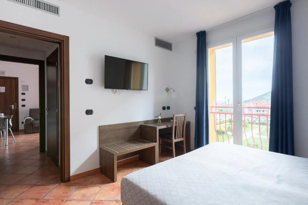 One-Bedroom Apartment with Balcony — Ai Pozzi Village & SPA