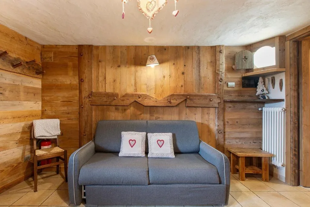 Apartment with 1 Bedroom and Garden — Maison Peroulaz Charvensod