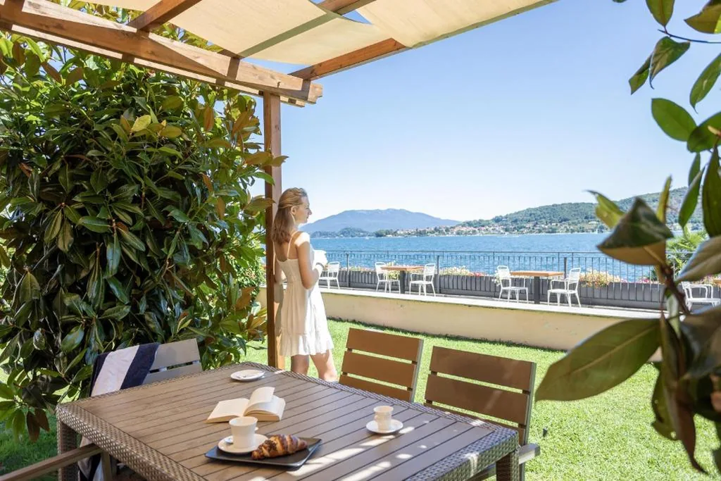 One-Bedroom Apartment with Patio — Resort Antico Verbano